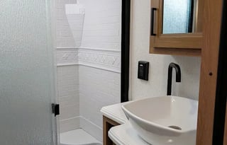 2022 SANIBEL 5TH WHEEL - Room for Everyone