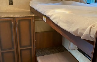 2014 CrossRoads RV Zinger ZT32QB