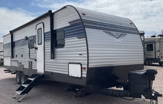 Fireside RV's 2022 FR Prime Time Avenger LMI1572