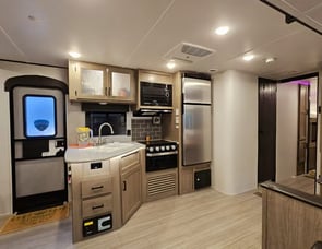Keystone RV Hideout 318BR