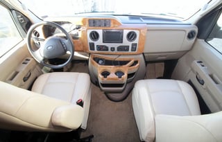 Unlimited Mileage Winebago Itasca Cambria 30C