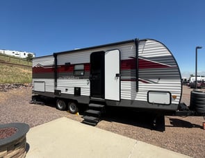 Prime Time RV Avenger LE 24BHSLE