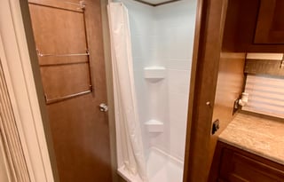 Glamping Ready w Maverick, Sleeps 6+, Queen Bed