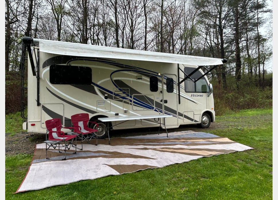 Class A Motor Home rentals in Alfred Station