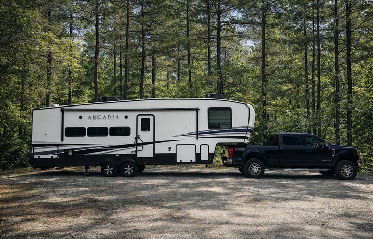 Fully towable and delivery available — I’m happy to bring the RV directly to your campsite or destination for a smooth, stress-free experience.