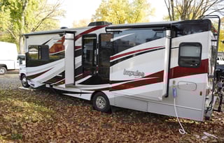 Itasca Impulse | Optional E-bikes and Trailers (2)