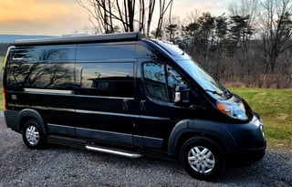 2019 Sunlight Van 2