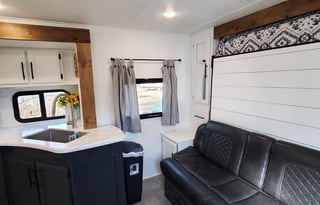 The Happy Camper | Bunks & Upgraded Queen Mattress