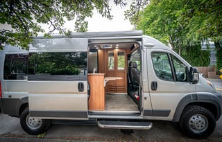 2019 Roadtrek Simplicity SRT