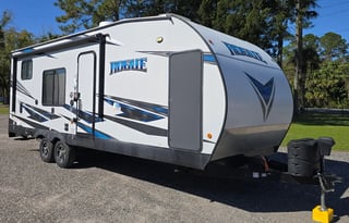 Vengence Rogue 21V Toyhauler