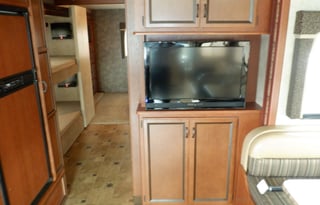 2012 Thor Motor Coach Hurricane 34T