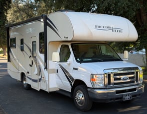 Thor Motor Coach Freedom Elite 23H