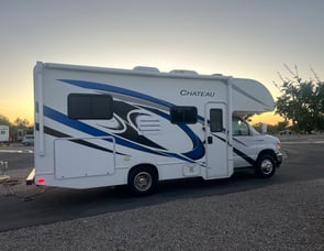 Thor Motor Coach Chateau 22E