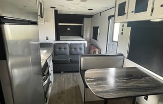 Paul and Lindsey's Pet and Kid friendly RV!!!