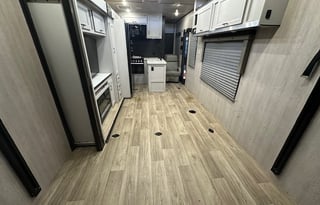 2025 Genesis Supreme Genesis Supreme G3215FSXL