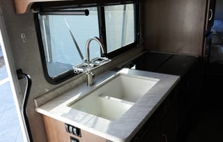 2020 Winnebago Vita 24F pristine & low mile