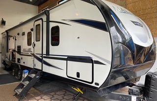 Hassle-free Camping with "The Mallard"