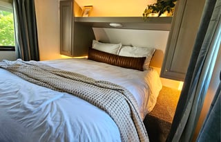 27’ Z1 Bunkhouse. Pet friendly and half ton rated!