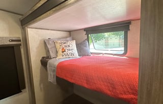 Spacious GLAMPING in “Big Gem”