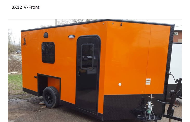 Representative floor plan provided by a trusted RVshare partner.