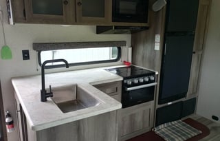 2021 KZ Sportsmen SE 312BHKSE (Delivery Only)