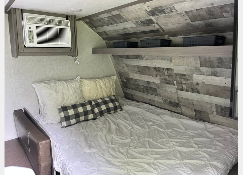 Travel Trailer rentals in Silver Lake