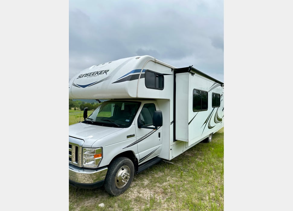 Class C Motor Home rentals in Palmer