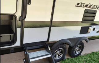 Jayco Jay Feather FLLA1989