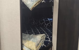 No towing, "We only do delivery and pick up."