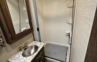 2020 Jayco Redhawk | Disney Ready | Sleeps 6