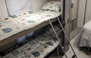 Coachmen Freelander 30BH