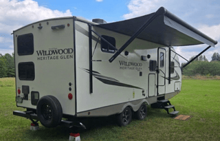 Weekend Getaway 2023 Forest River Wildwood 20BHHL