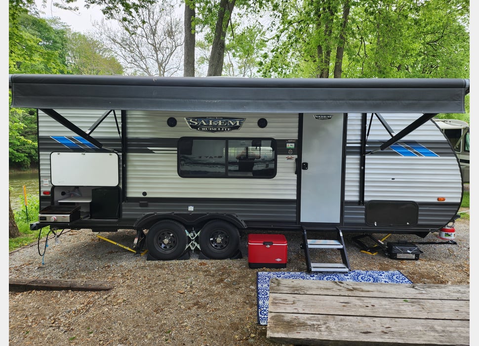 Travel Trailer rentals in Hope