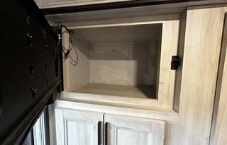 Perfect for Your Big Family - Unlimited Miles