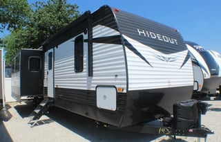 "The Hideout" - 2020 Keyston bunkhouse with 1.5 Bath