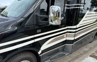 2021 Mercedes Delano 24FB