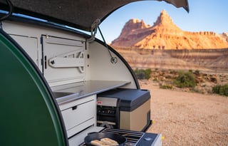 Simon, 2024 Escapod Voyager Topo2 w/ Roof Top Tent