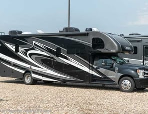 Thor Motor Coach Omni RS36