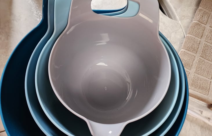 Mixing bowls