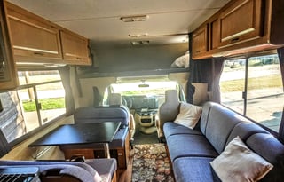 Sleeps 7 2015 Thor Majestic