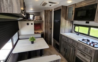 Platinum FSX - Lightweight Family Camper - "ROXY"