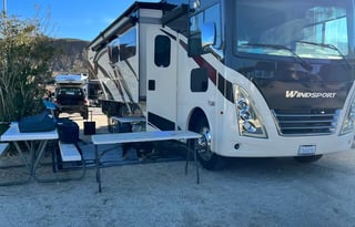 34 *NEW*Thor Windsport 8-SLEEPER-WIFI- Luxury Bus