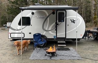 Easy Tow R-Pod for Couples & Families