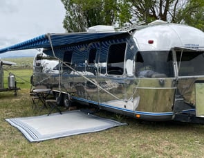 Airstream RV excella 1000
