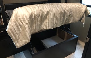 Couples Luxury RV Retreat – Pet-Friendly