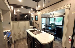 Summit - 2022 Jayco North Point