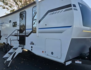 Forest River RV Cherokee Alpha Wolf 280QBS