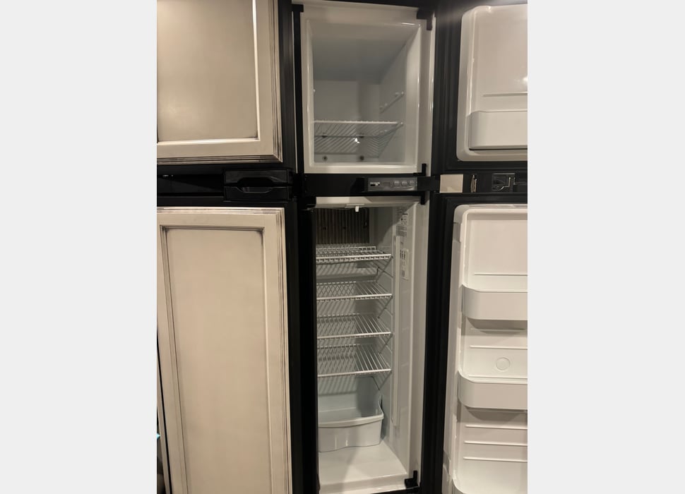 Class C Motor Home rentals in Lynnwood