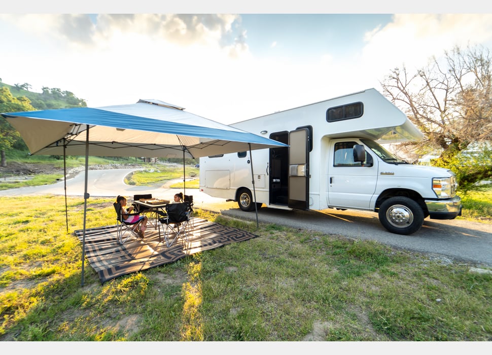 Class C Motor Home rentals in Las Vegas