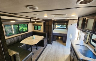 2020 coachman RV Spirit XTR 2145RBX